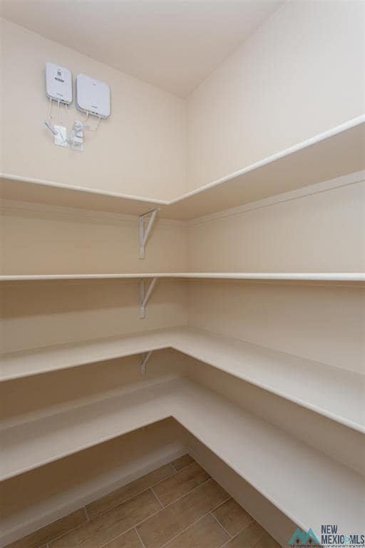 Building Photo - 8 Twin Berry Ct