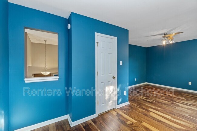 Building Photo - 1825 Ivystone Dr
