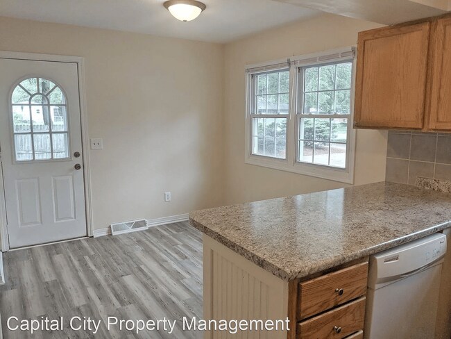 Building Photo - 4801/4803 SW 14th Street