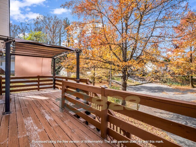 Building Photo - 15 Dawson Pl