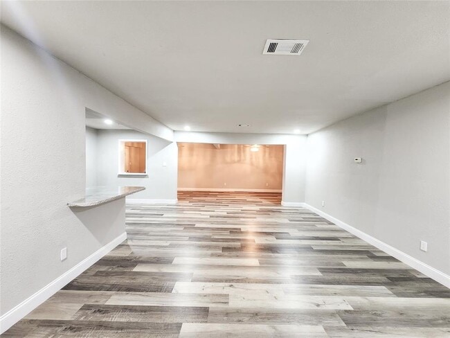 Building Photo - 4446 Busiek St