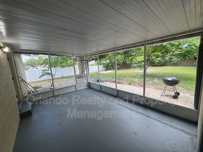Building Photo - 105 Shomate Dr