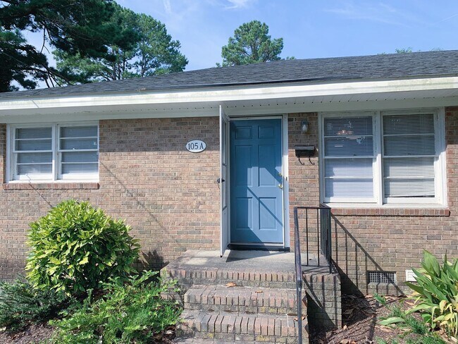 Building Photo - 105 Stancil Dr.