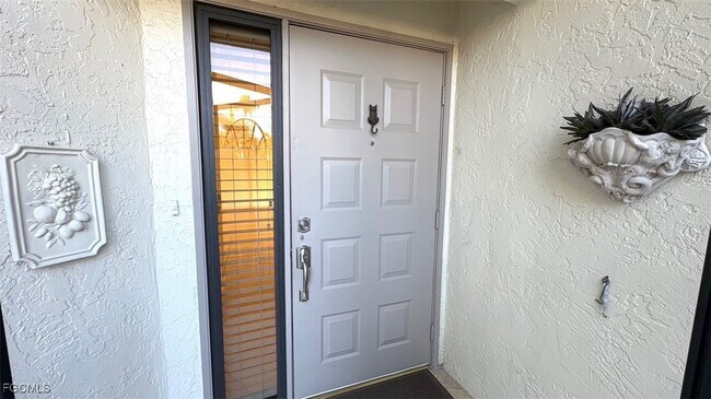 Building Photo - 9615 Halyards Ct