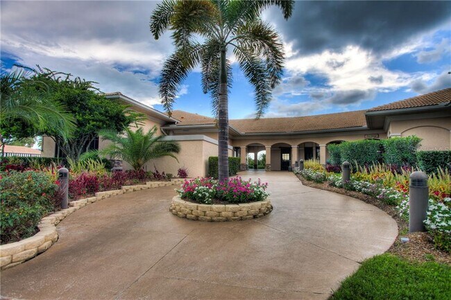 Building Photo - 5300 Hyland Hills Ave