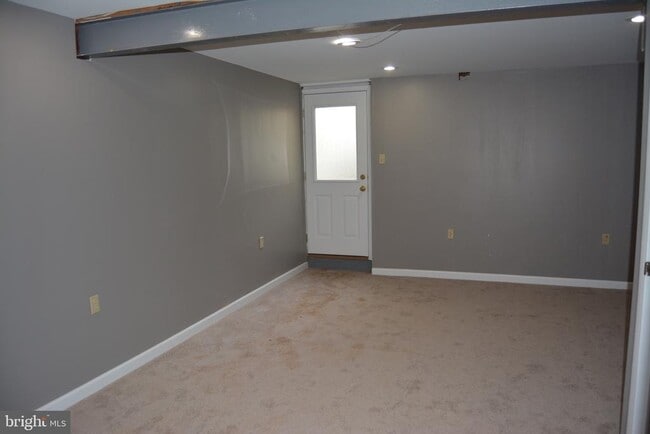 Building Photo - 12341 Bonfire Dr