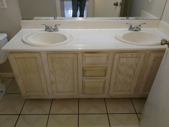 Building Photo - 2 Bedroom 2 Bathroom in Canyon Willows