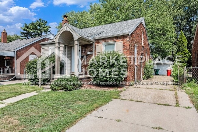 Building Photo - 14741 Lydia Ave