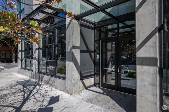 Entrance - Broadway Cove