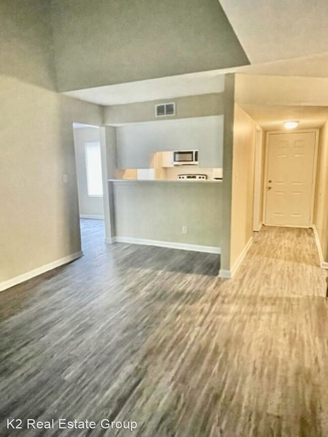 Building Photo - 3 br, 2 bath House - 9210 E William Thomas...