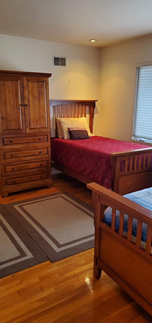 Building Photo - 7417 JFK Blvd E