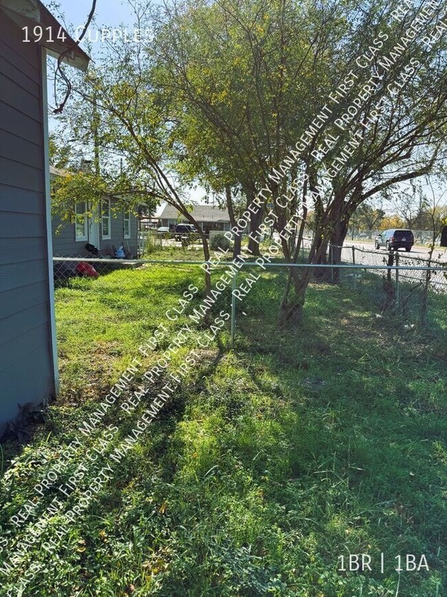 Building Photo - 1914 Cupples-