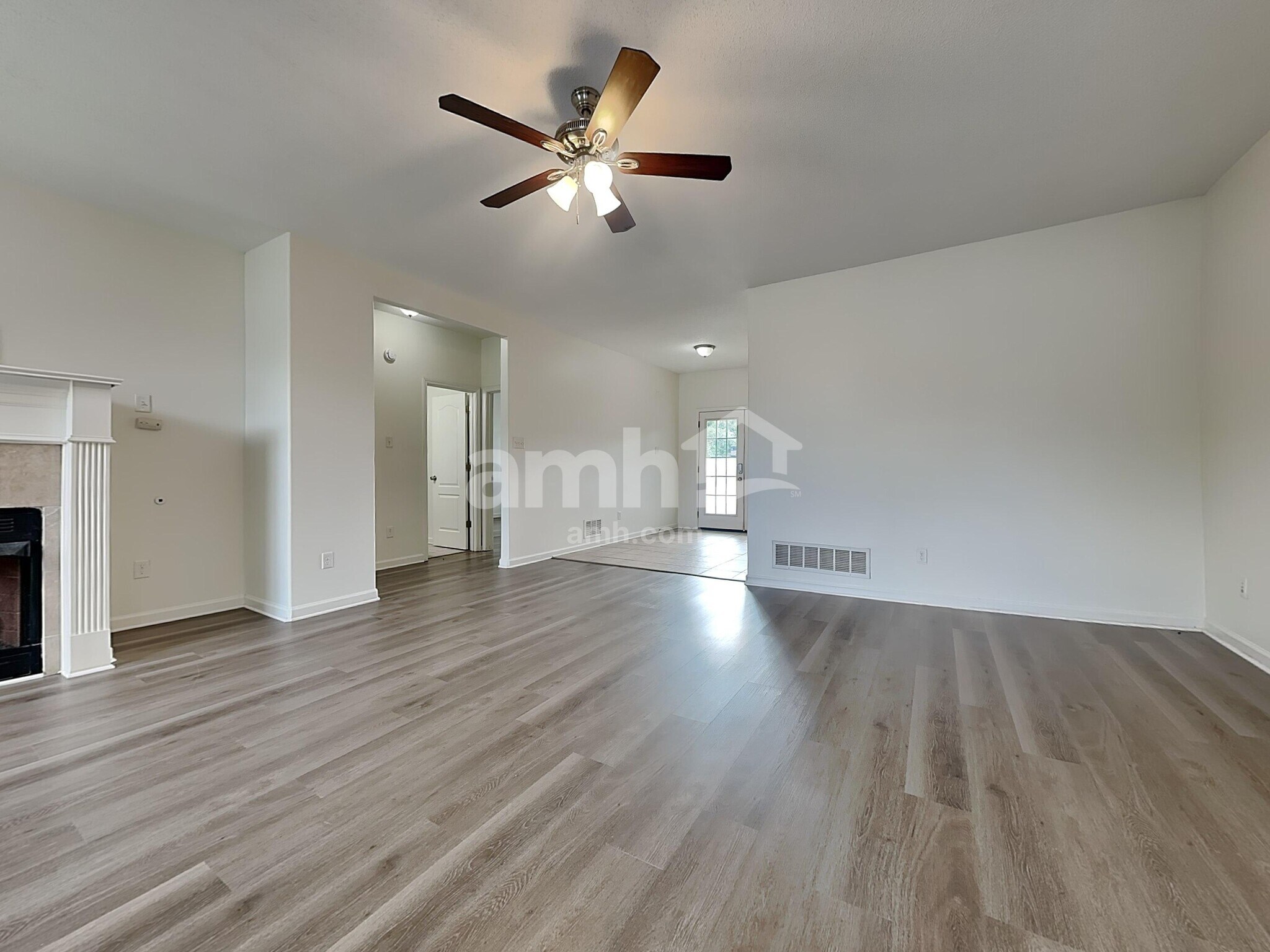 Building Photo - 7138 Arcastle Loop E