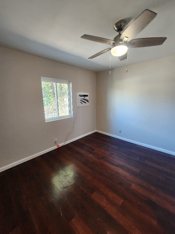 Building Photo - 2730 Lime St