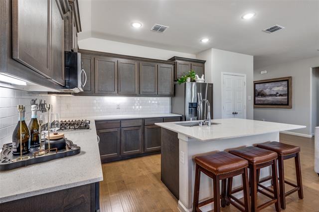 Building Photo - 10636 Enchanted Rock Wy