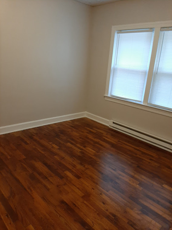 Bedroom - 1708 Oaklawn Ave