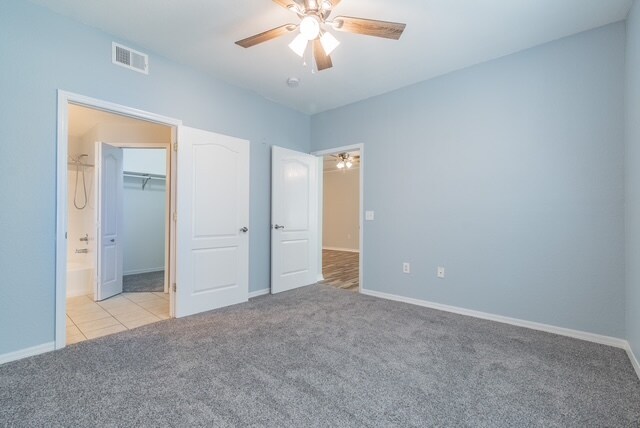 Building Photo - 4170 Central Sarasota Pky