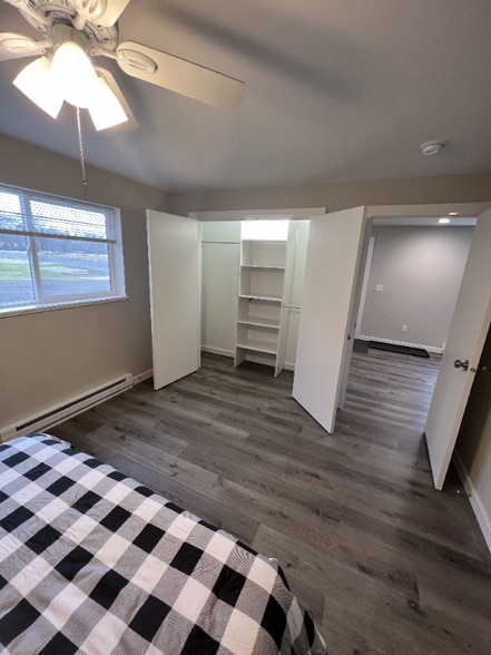 Building Photo - 800 S 4th St