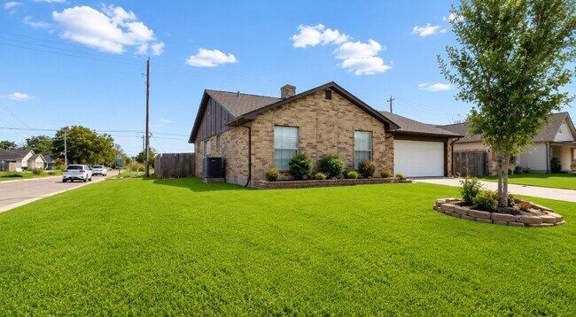 Building Photo - 11522 Corkwood Dr