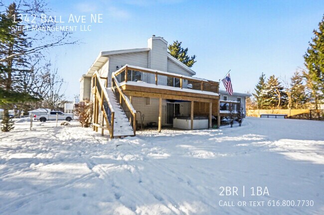 Building Photo - 1342 Ball Ave NE