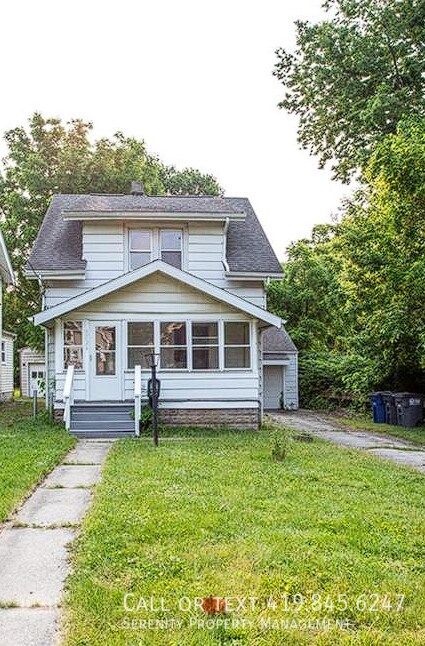 Building Photo - 3726 Lockwood-