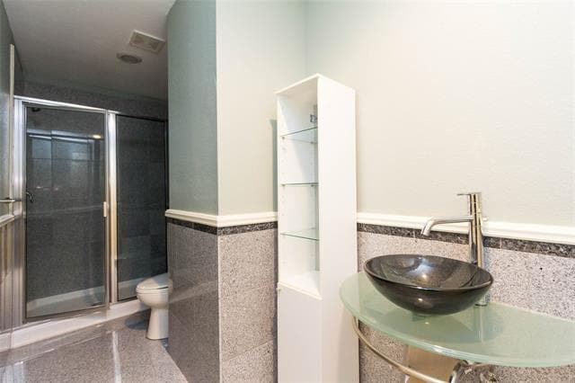 Building Photo - 2545 Royal Birkdale Dr