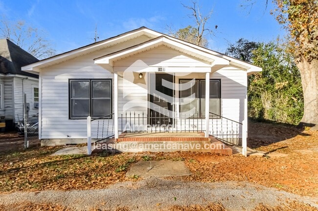 Primary Photo - 1607 Lee St