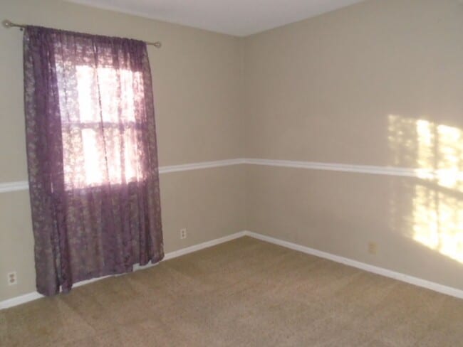 Building Photo - 200 N Delaware Ave