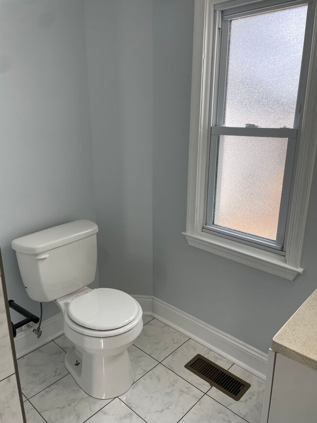 Building Photo - NEWLY RENOVATED 3 BED, 2 BATH STORY HOME IN THOMASVILLE