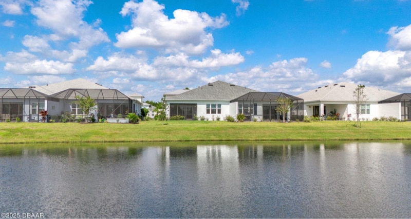 Primary Photo - 944 Margaritaville Ave