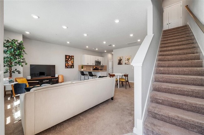 Building Photo - 9015 Cattle Baron Path