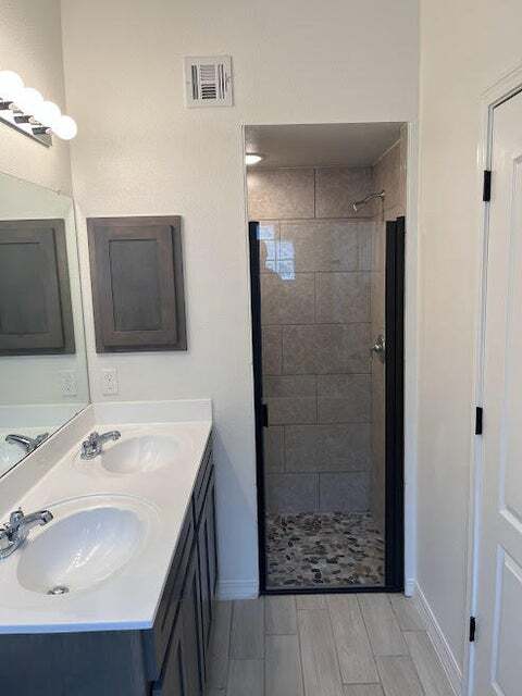 Building Photo - 904 Betton Pl