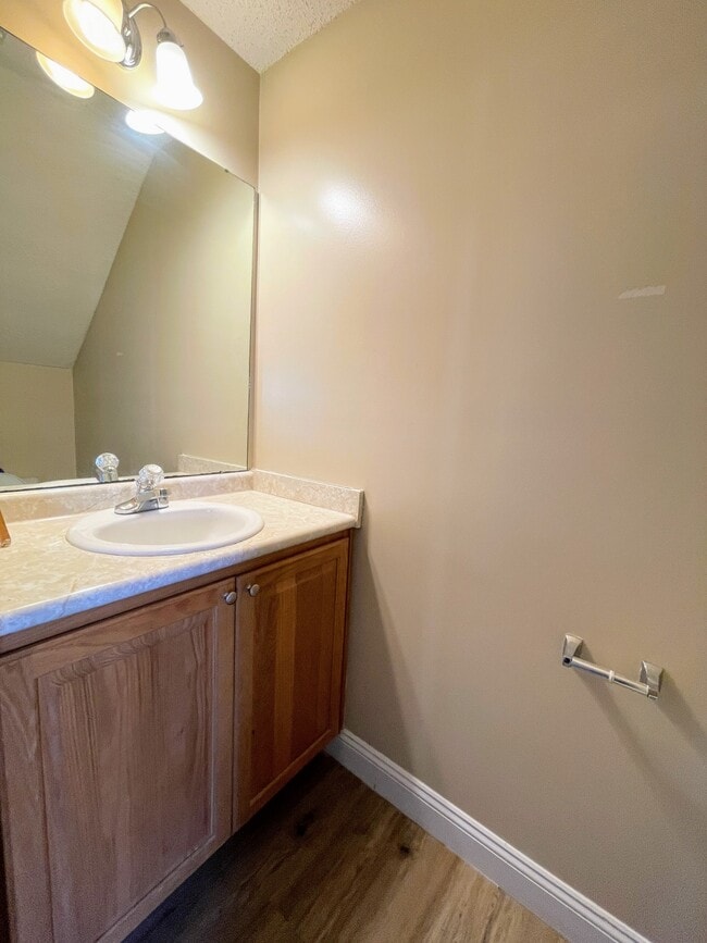 Building Photo - 29712 Robert Lee Ct