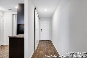 Building Photo - 2850 Lindenwood Run