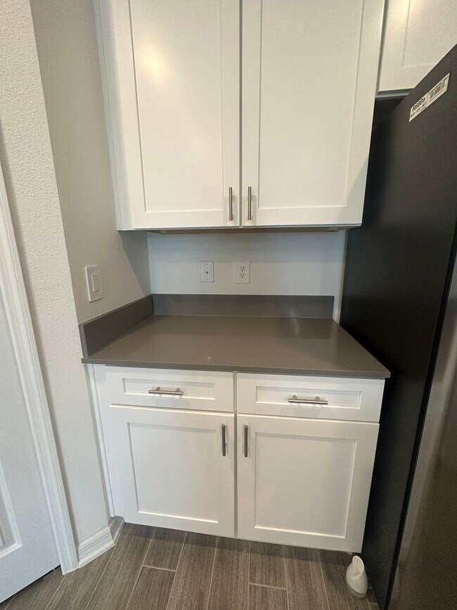 Building Photo - Brand New 4 bed inCypress Park - Haines City