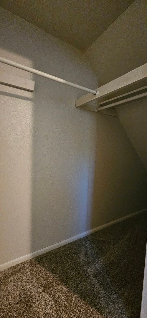 Building Photo - AVAILABLE NOW! Arvada 3 Bed 2 Bath Duplex New Paint New Flooring!