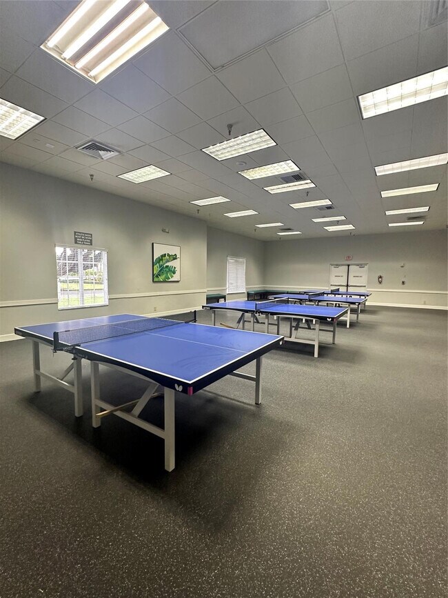 Building Photo - 164 Burgandy Way