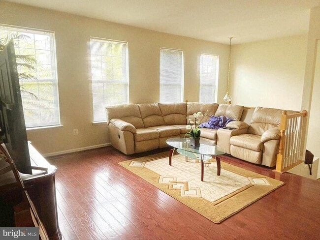 Building Photo - 12646 Heron Ridge Dr