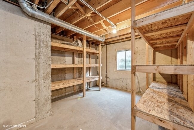 Building Photo - 11673 Joan Ave
