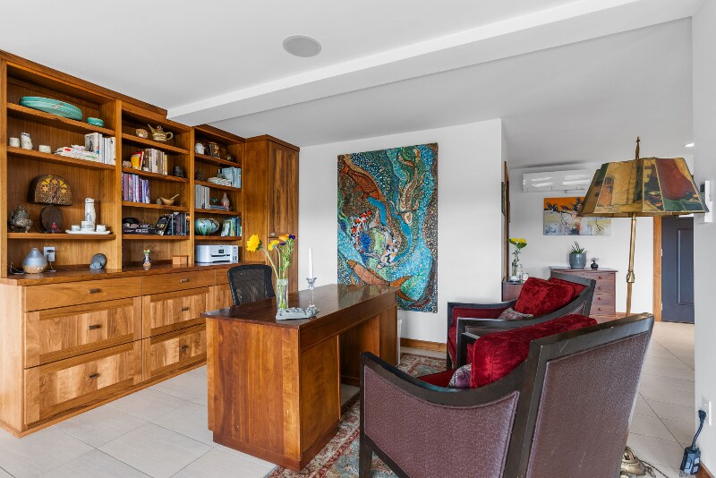 Building Photo - 504 S Coeur d'Alene St