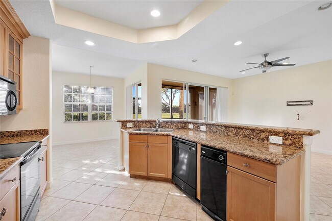 Building Photo - 8287 NW 128th Ln