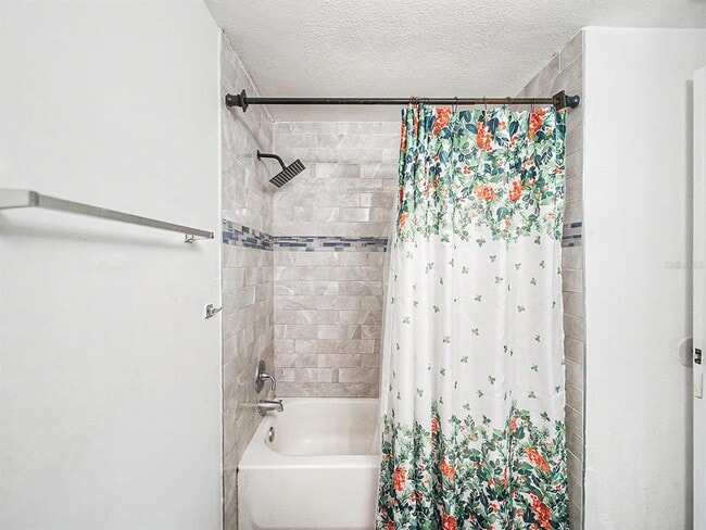 Building Photo - 8304 Dasa Pl