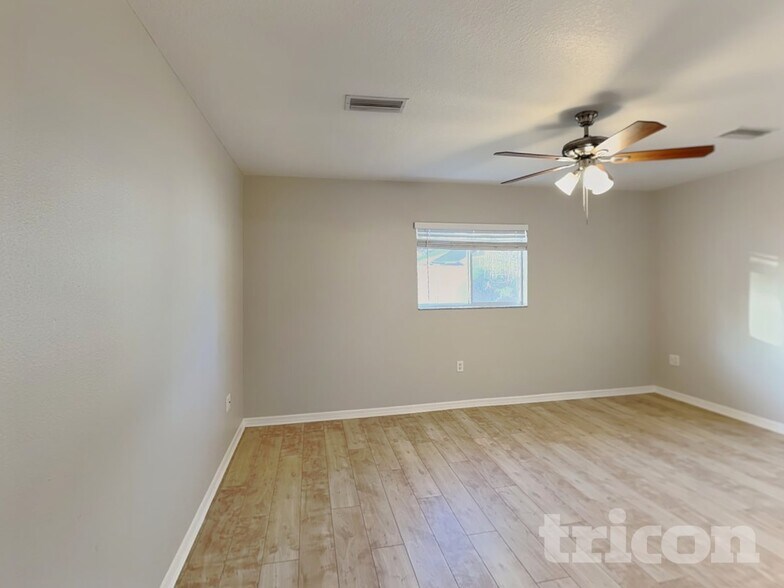 Building Photo - 2707 95th St E