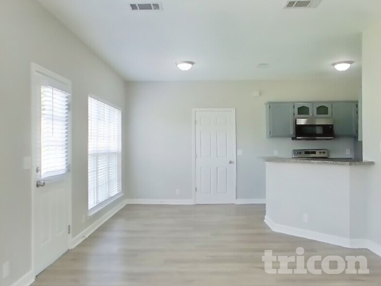 Building Photo - 1629 Good Day Ct