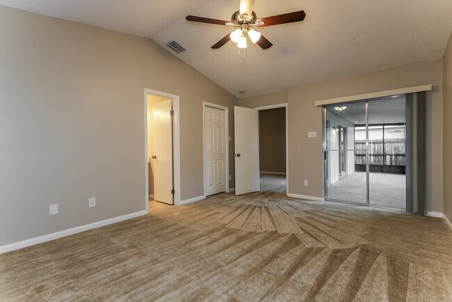 Building Photo - 1621 Coppersmith Ct