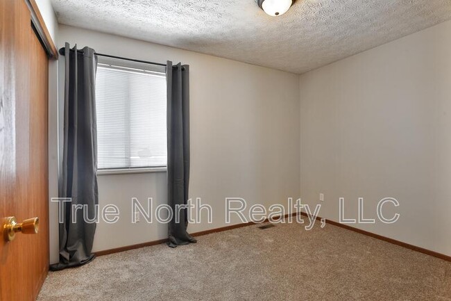 Building Photo - 7450 Grand Haven Ct