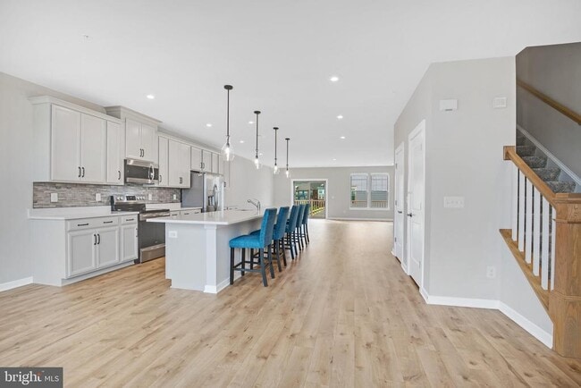 Building Photo - 222 Petite Sirah Terrace SE