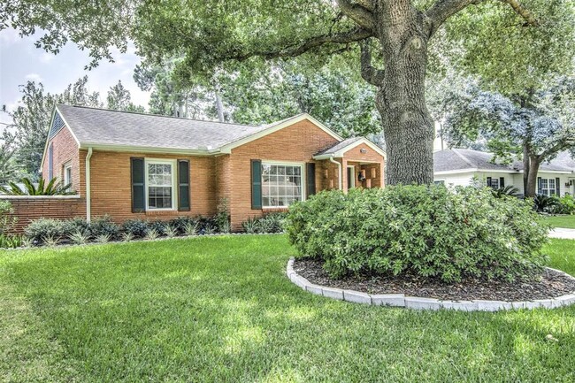 Primary Photo - 1607 Libbey Dr