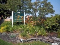 Building Photo - 26 Greenmeadow Dr