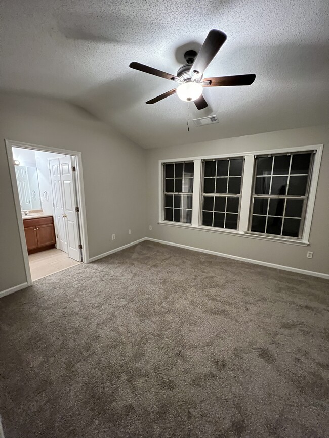 Master Bedroom - 13300 Morris Road